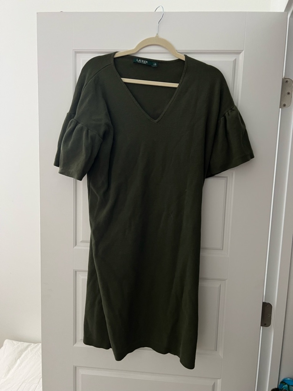 NWOT Lauren Ralph Lauren army olive green v neck ruffle sleeve sweater dress
